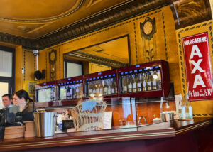 Le Moissonnier Französische Bistrokultur Weinzapfanlage